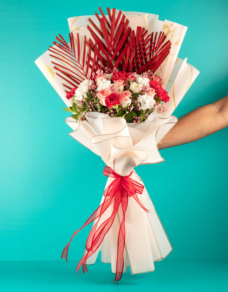 bouquet delivery online - handtied roses and chrysanthemums bouquet