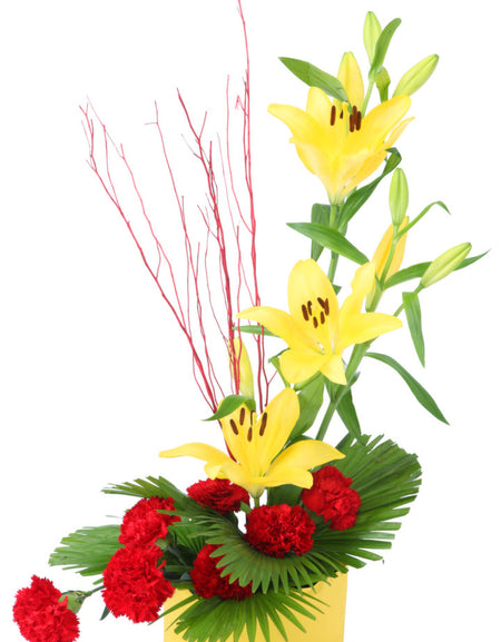 send flower basket online in pune