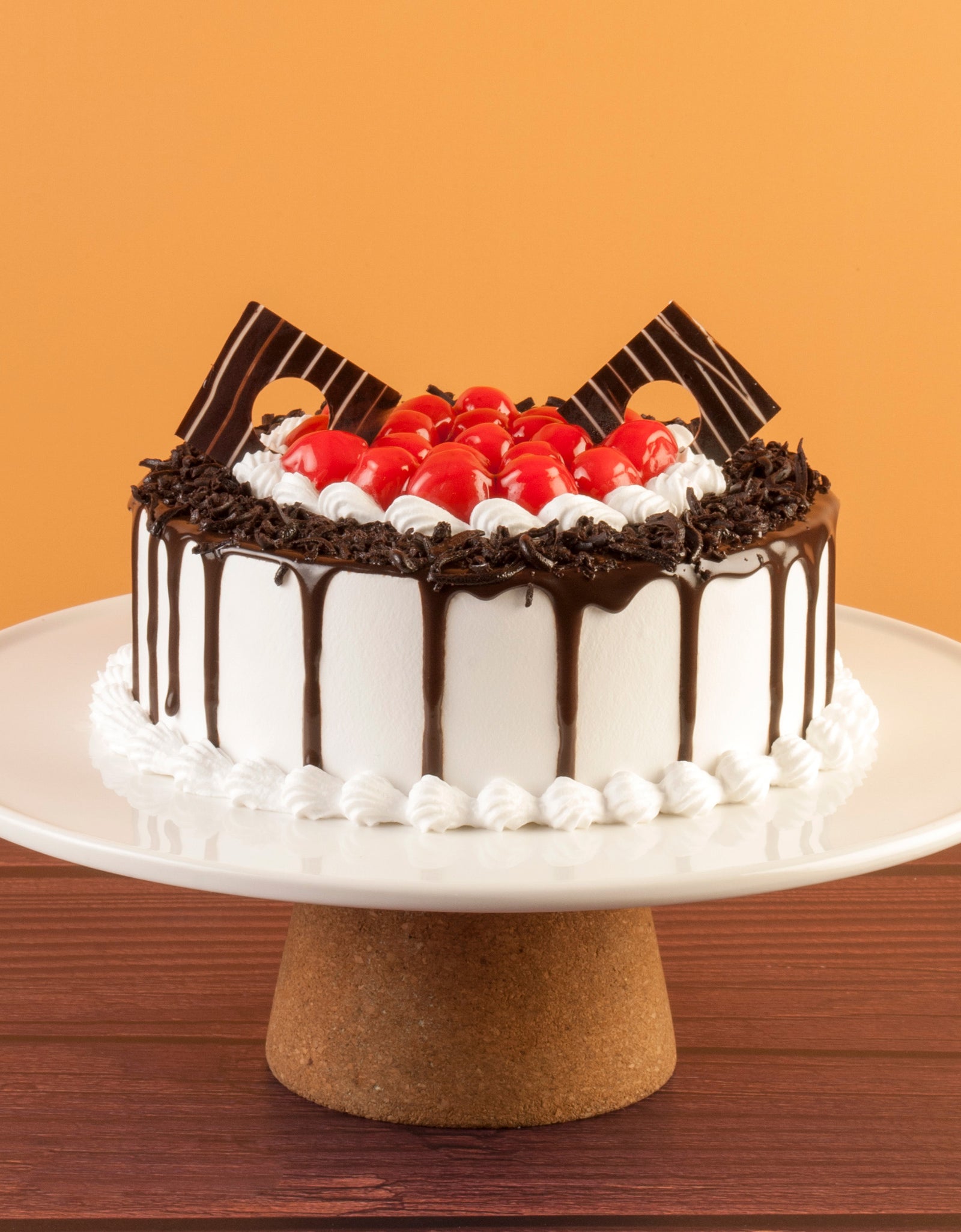 birthday cake online - 1 Pound Black Forest Cake