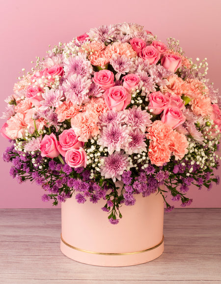 Gift Box Flowers Delivery in Pune