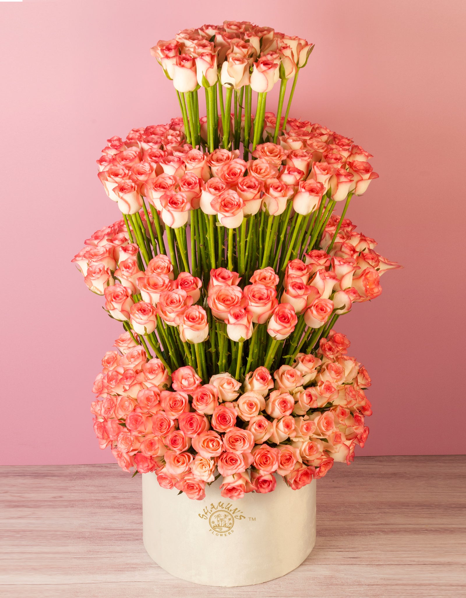 Luxurious Arrangement Of 300 Pink Roses In Flower Box