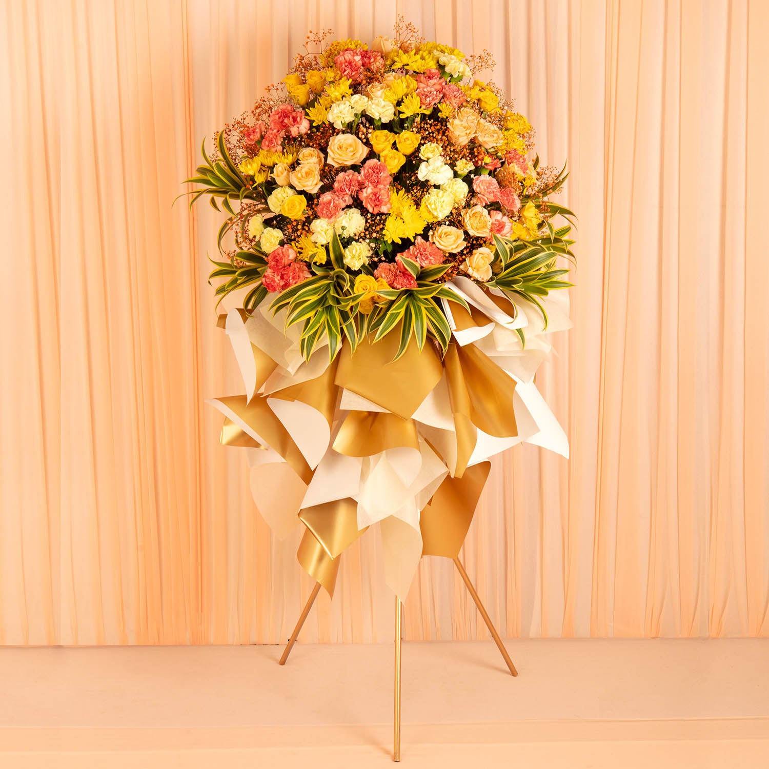 flower delivery to pune - mix floral pedestal