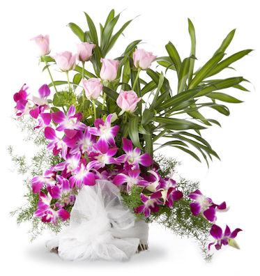 Bouquet of orchid flowers delivery in Pune